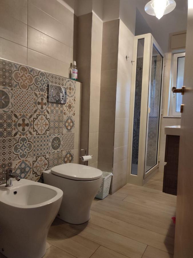 Appartamento Incantevole Con Parcheggio E Giardino Catania Luaran gambar